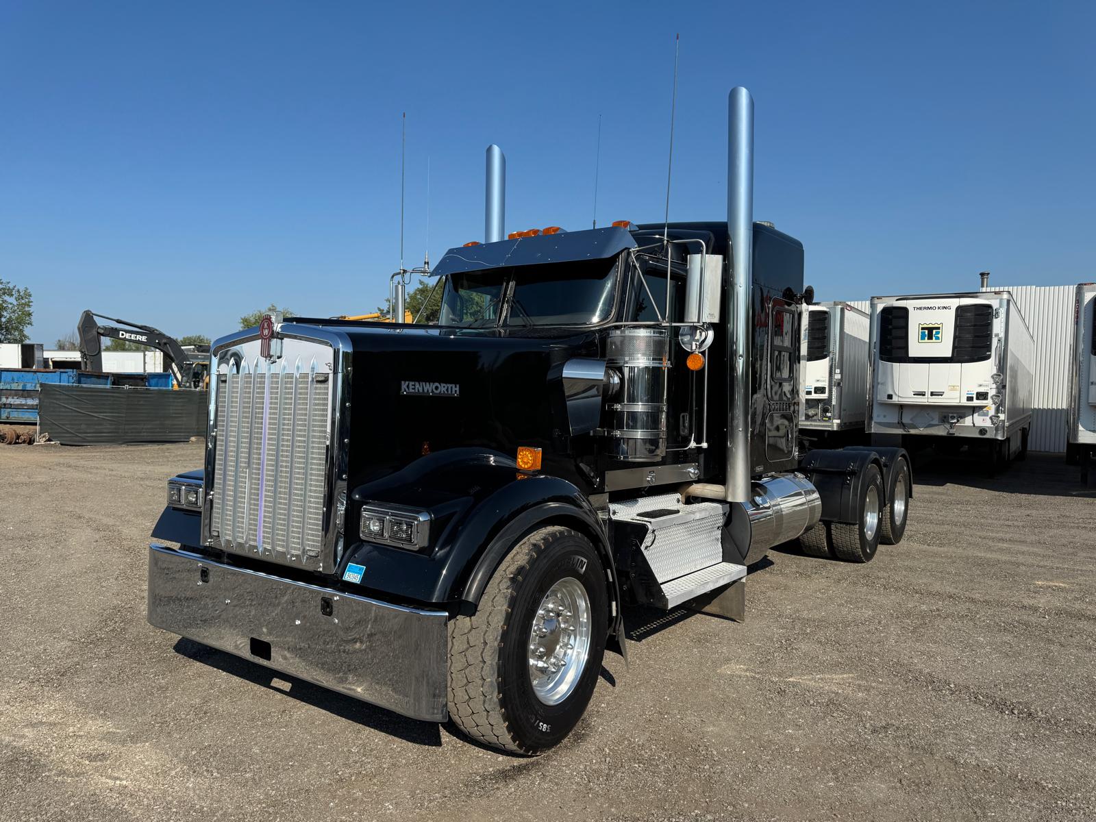 Kenworth W900 — Camions Nord Sud